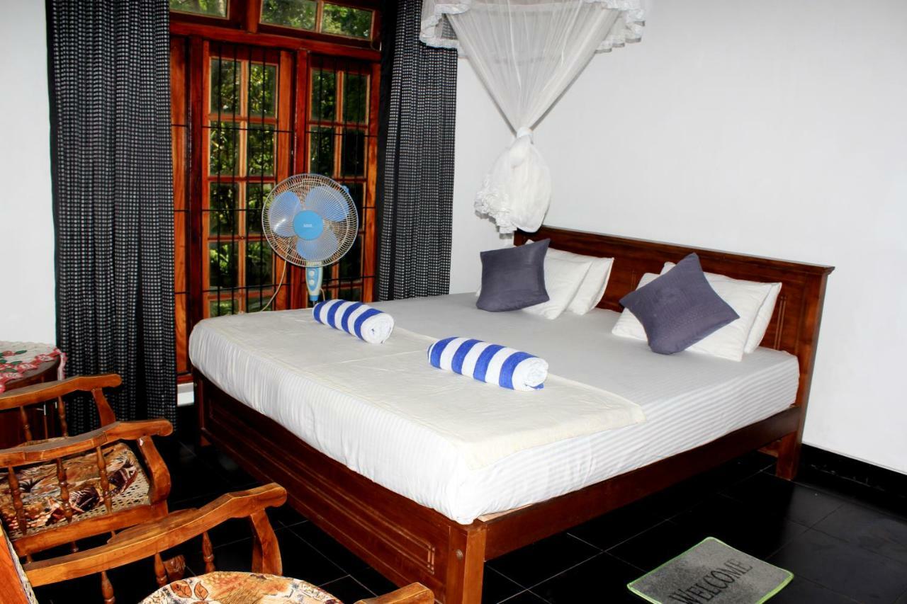 Kandy Shady Trees Villa Exterior photo