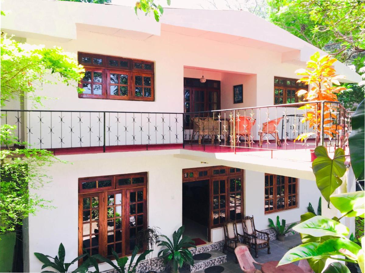 Kandy Shady Trees Villa Exterior photo